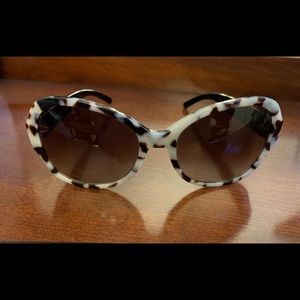 Tory Burch sunglasses TY7077